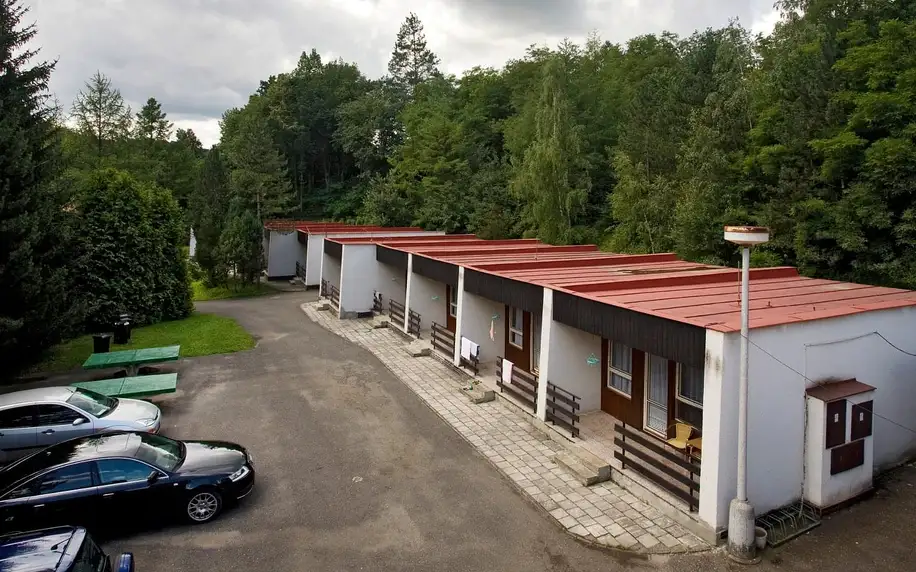 Retro dovolená v bungalovu u Vranovské přehrady