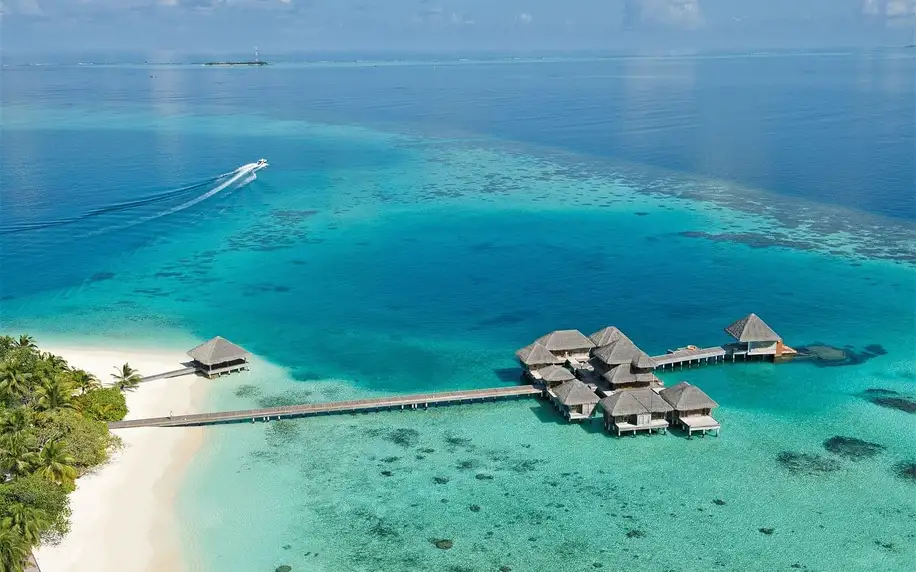 Maledivy letecky na 7-8 dnů, polopenze