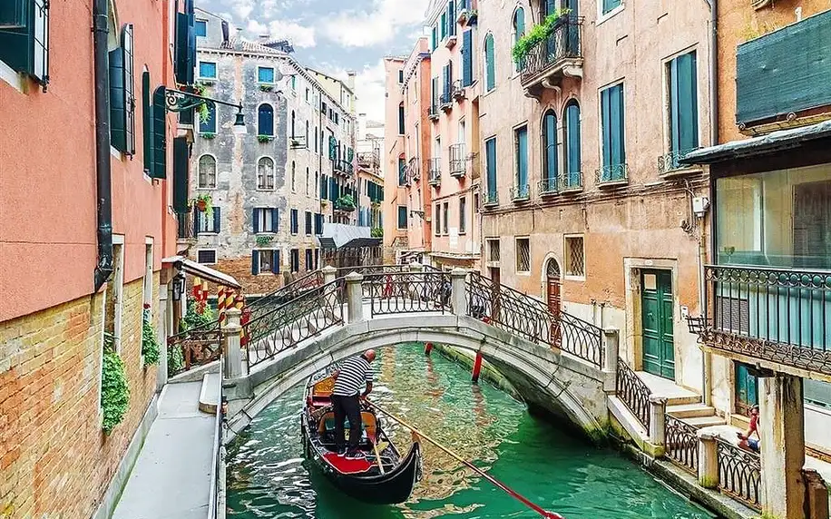 Zkrácená dovolená v Lido di Jesolo s návštěvou Benátek a dopravou v ceně – hotel Bettina, Veneto