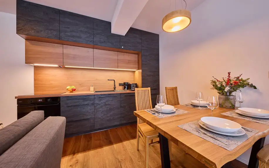 Moderní apartmány v Peci: snídaně, relax i slevy na atrakce