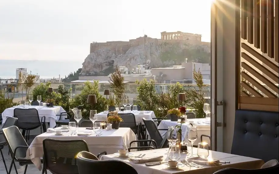 Řecko - Athény letecky na 4-15 dnů, snídaně v ceně