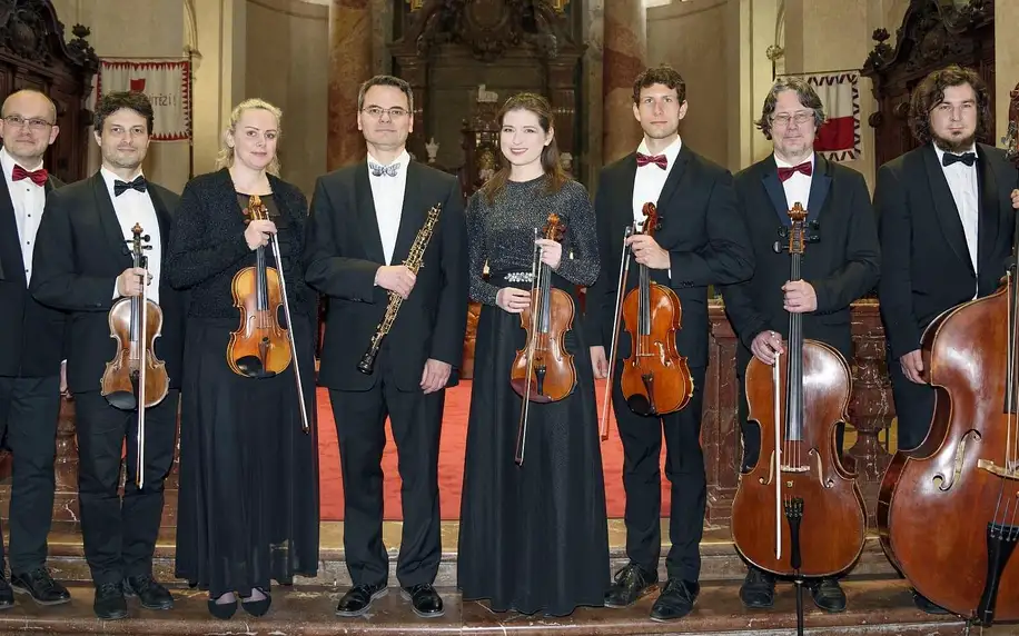 Koncert klasické hudby v barokním kostele
