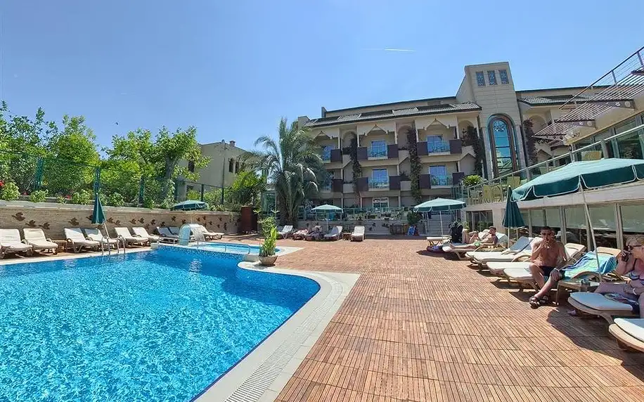 Ambassador Plaza Hotel, Turecká riviéra