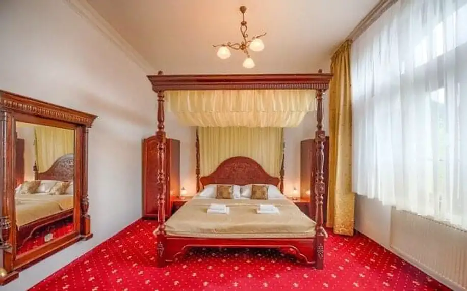 Beskydy: Hotel Zlatý Orel Ostravice **** s polopenzí, privátním wellness s bazénem a saunou + relax v jeskyni
