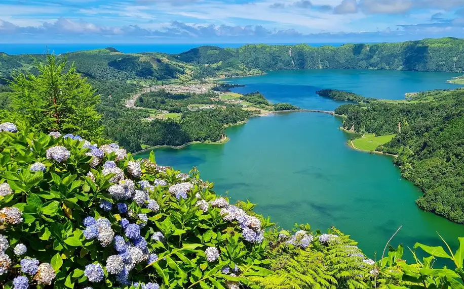 Poznávací zájezd na Azory: letenky, 7 nocí i průvodce