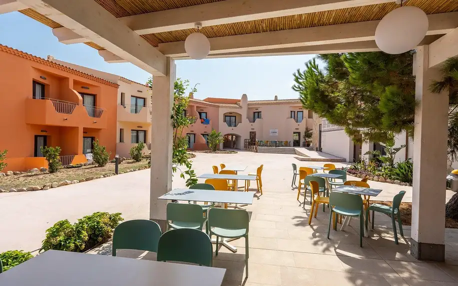 Hotel Red Sun Village, Sardinie