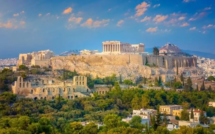 Řecko - Athény letecky na 4 dny, snídaně v ceně
