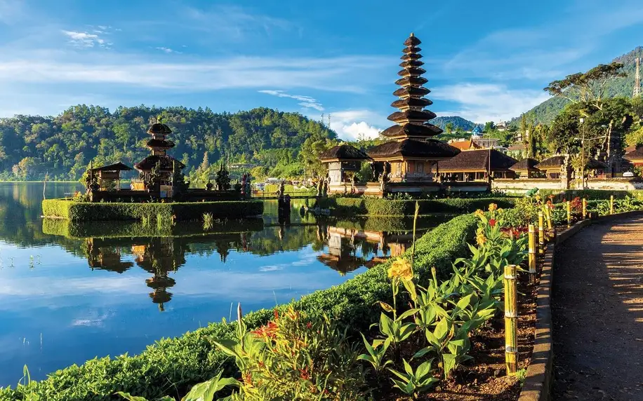 Indonésie - Bali letecky na 9 dnů, snídaně v ceně