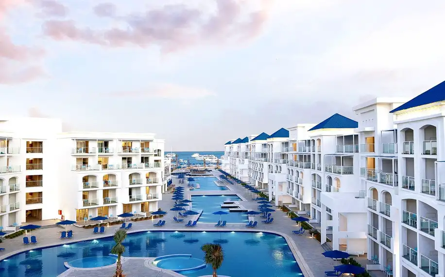 Pickalbatros Blu Spa Resort, Hurghada, Dvoulůžkový pokoj Deluxe s výhledem na moře, letecky, strava dle programu