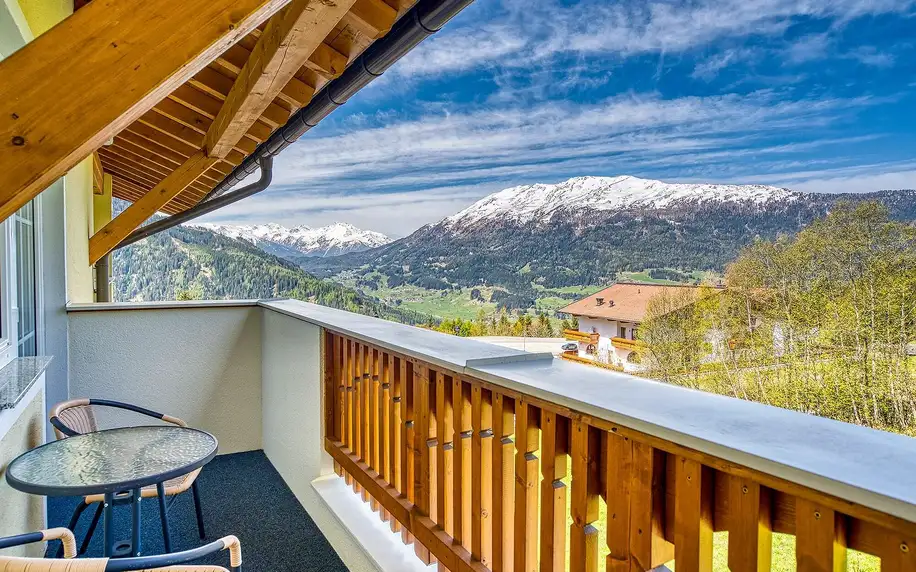 Léto v Tyrolsku: polopenze+, sauny a karta výhod