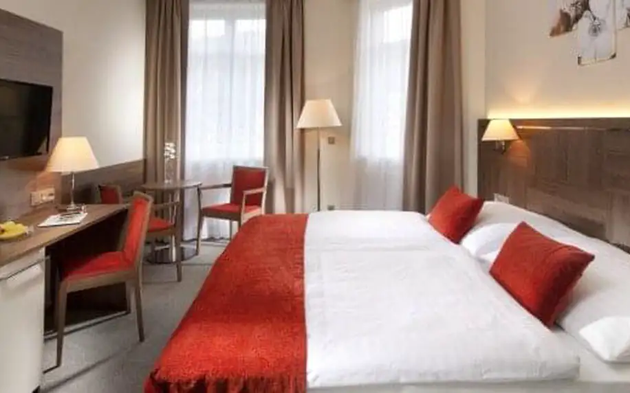 Luhačovice: Relax v Hotelu Riviera *** s polopenzí a balíčkem až 14 ozdravných procedur + pitná kúra a exkurze