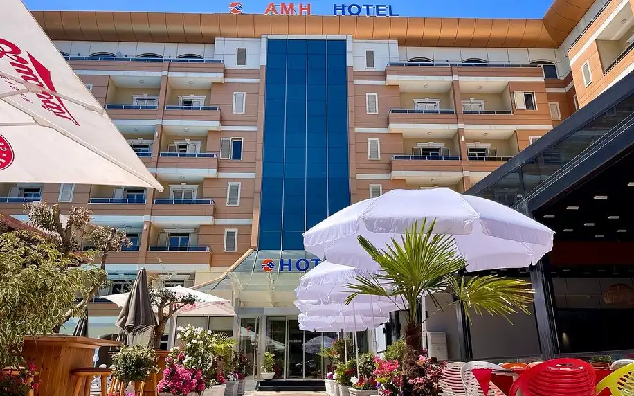 Hotel AMH, Tirana
