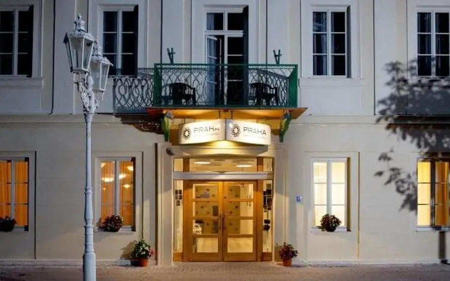 Františkovy Lázně: Badenia Hotel Praha *** s polopenzí, neomezeným wellness a ozdravnými procedurami + oplatky