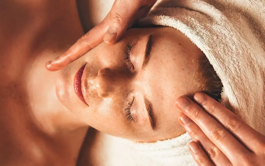 Antistresová masáž hlavy nebo aroma masáž celého těla