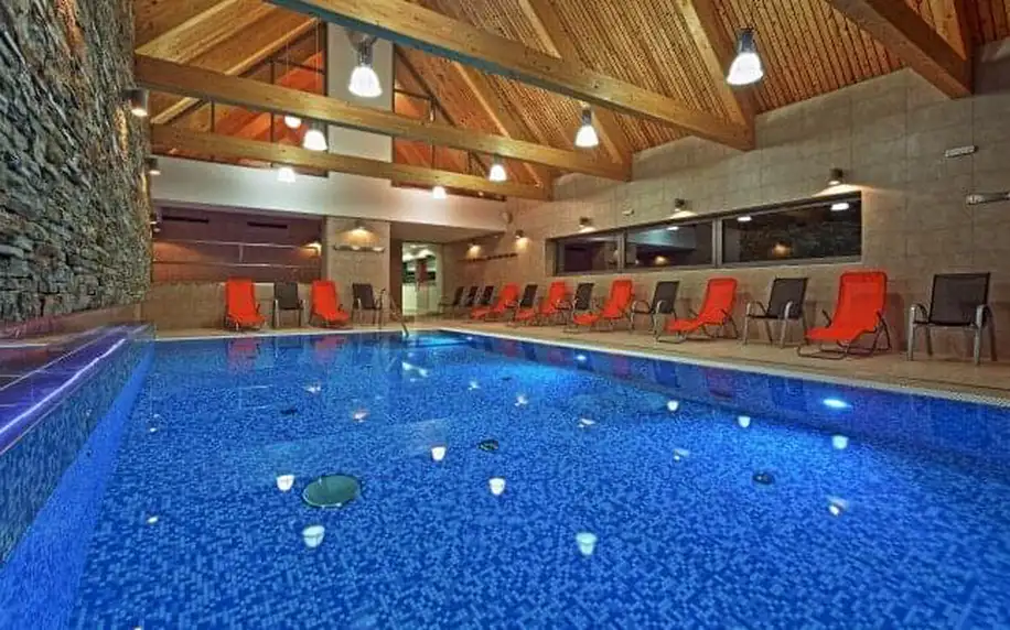Beskydy: Hotelu Bauer *** s polopenzí, wellness (bazén, vířivka, 3 sauny) a slevovou kartou + herna