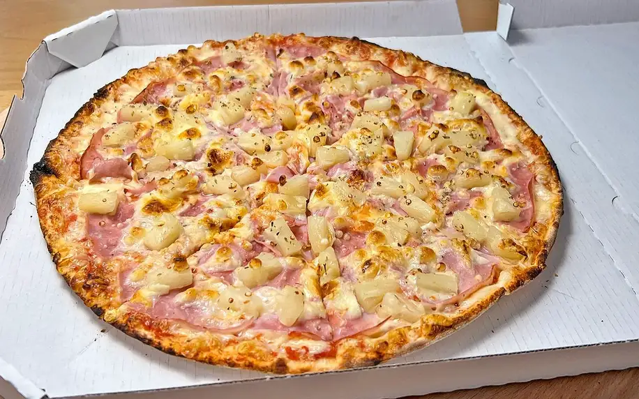 Pizza dle výběru k odnosu s sebou i ⅙ pizzy na tácku