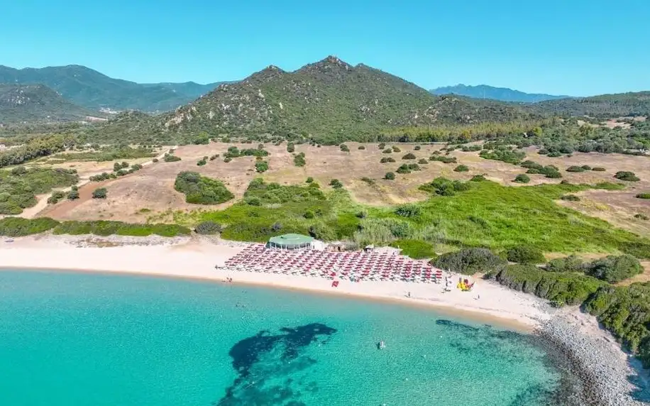 Itálie - Sardinie: Sant'Elmo Beach Hotel