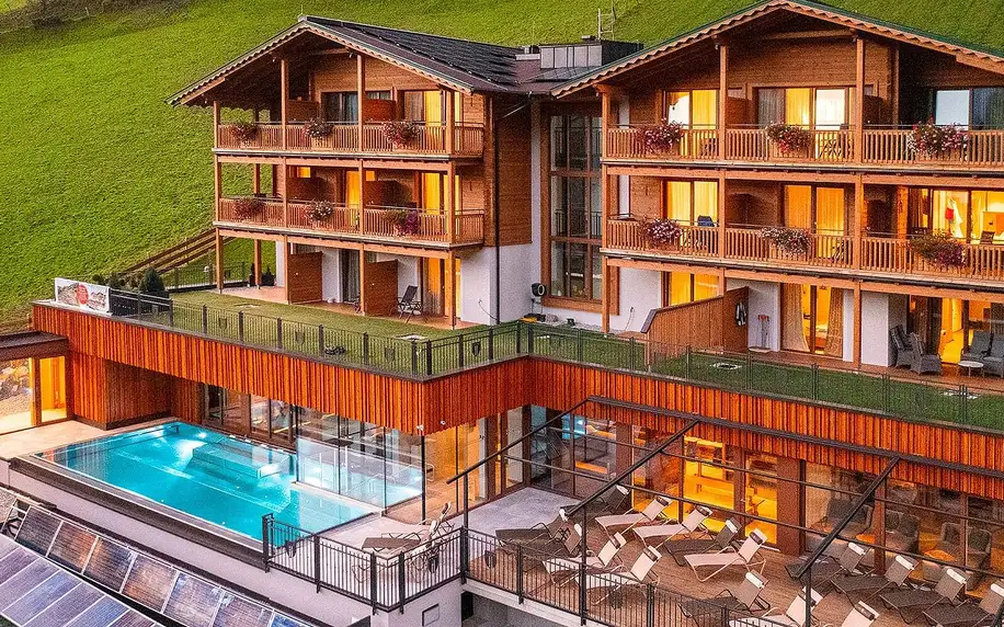 Údolí Gastein: hotel v 1000 m n. m., wellness i polopenze