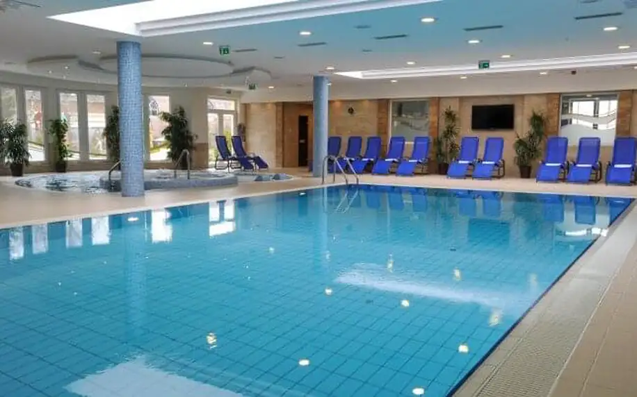 Maďarsko: Szolnok ve 4* Garden Hotelu Wellness & Konferencia s polopenzí a neomezeným wellness (bazény, sauny)