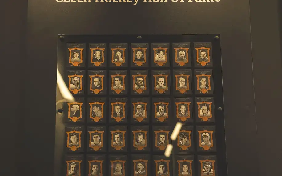 Vstupenky do Muzea hokejových karet a artefaktů