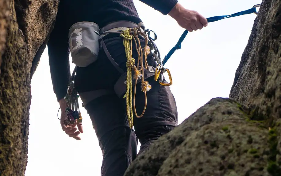 Kurz skalního lezení: seznamovací či komplexní