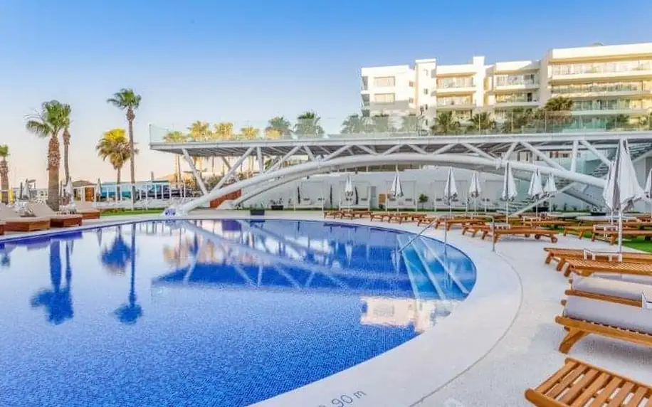 Flamingo Paradise Beach Hotel, Kypr