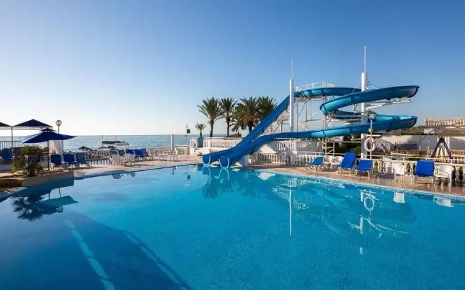 Samira Club Spa & Aquapark, Tunisko - pevnina
