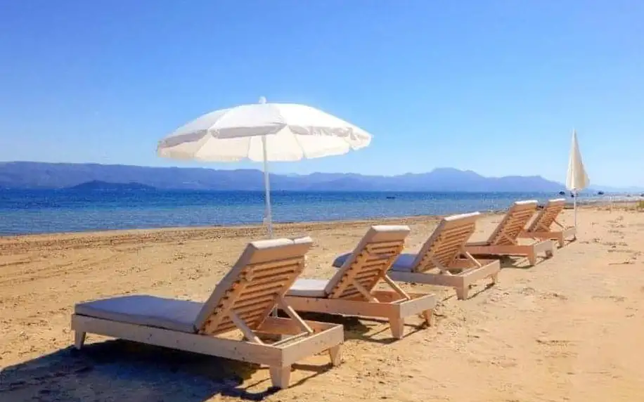 Cavomarina Beach, Korfu