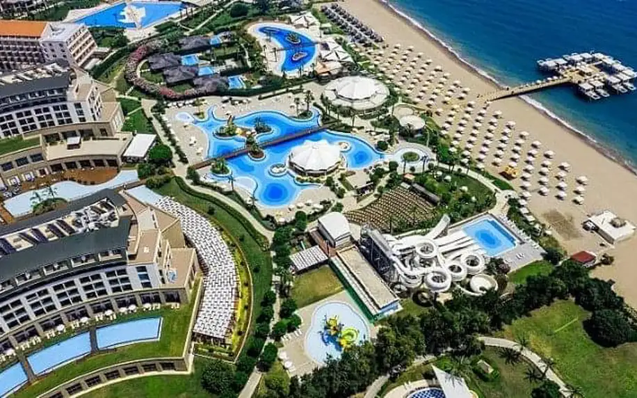 Kaya Palazzo Golf Resort, Turecká riviéra