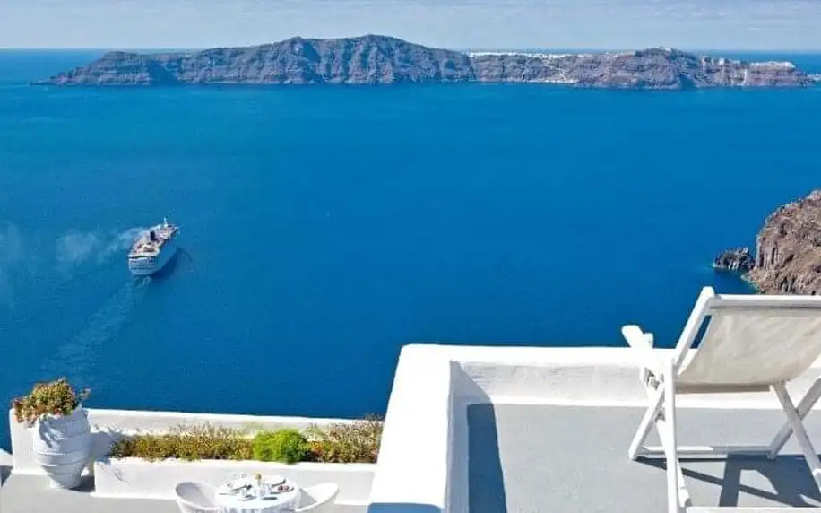 Cliffside Suites, Santorini