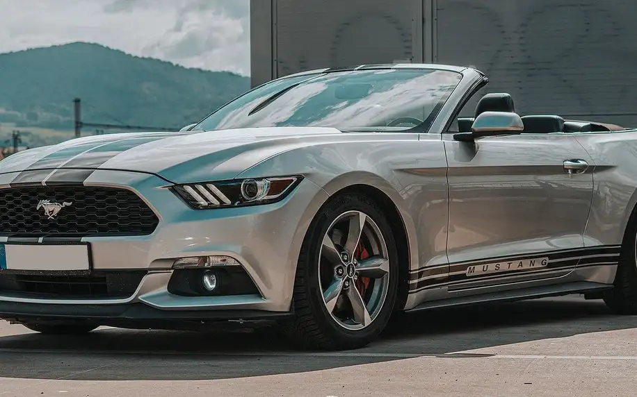 Zážitková jízda i pronájem Mustang Cabriolet