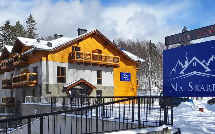 Sklářská Poruba: snídaně i bowling či privátní wellness