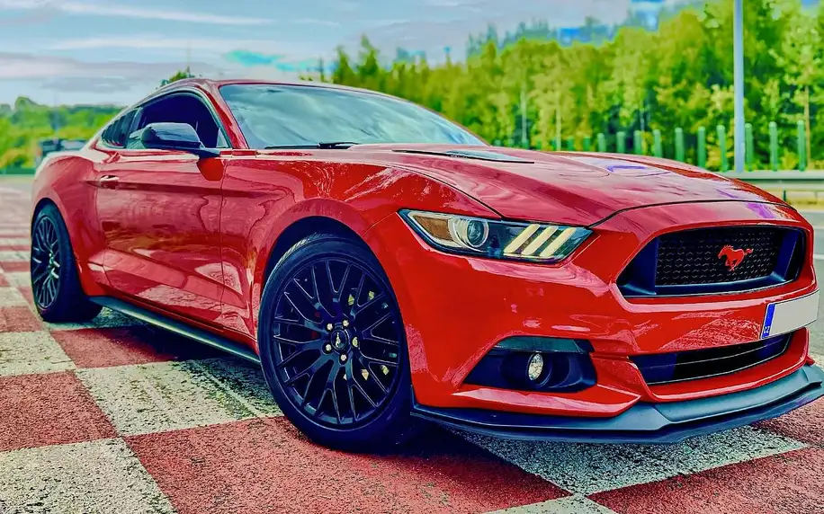 Pronájem Fordu Mustang GT paket: 3 hod. i víkend