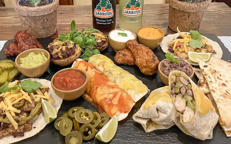 Mexické degustační menu pro 2: tacos, burrito i patata