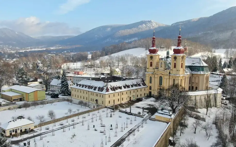 Klášter Hejnice: pobyt se snídaní i vstupem do galerie