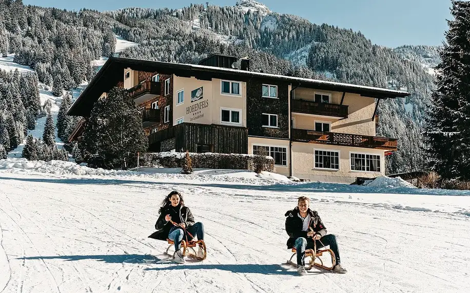 Tyrolské Alpy: hotel u sjezdovky, wellness i jídlo