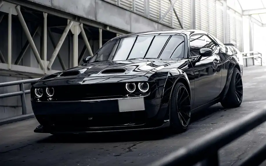 Zažijte sílu legendy: Dodge Challenger Widebody